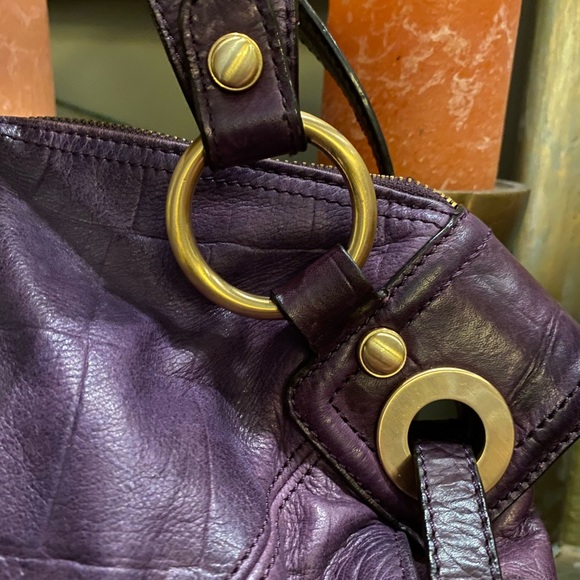 B. Makowski Purple Leather Large Tote - Picture 4 of 14